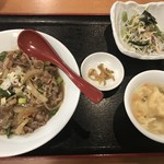 和×中×韓料理 食べ飲み放題 居酒屋 三国団 - 