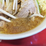 ラーメン二郎 - スープ