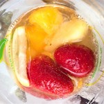 Yuri noki - 凍ったフルーツ