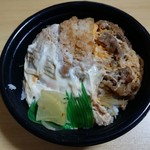ほっともっと - 料理写真:牛とじロースかつ丼です。(2019年10月)