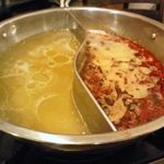 東方記 - 火鍋スープ２種