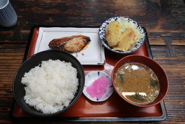 酒蔵 厚岸 あっけし 大泉学園 魚介料理 海鮮料理 食べログ