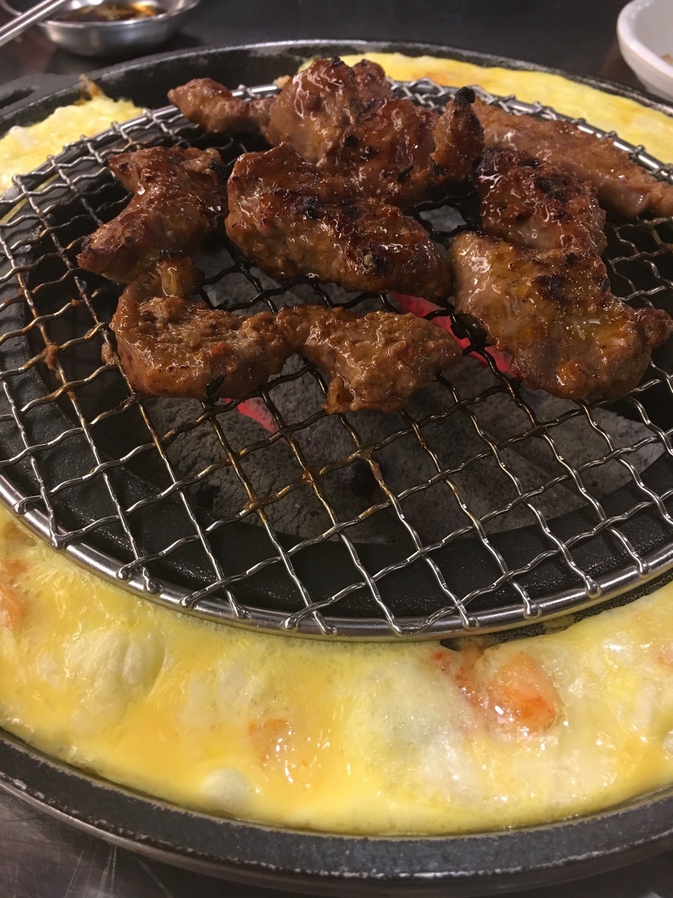 신마포갈매기 홍대2호점 - 弘大　ホンデ/焼肉 | 食べログ 신마포갈매기 홍대2호점 (弘大　ホンデ/焼肉)