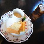 ステーキ・洋食のTANTO屋 - デザートとドリンク　2019.10