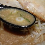 らーめんでぽっと - スープ