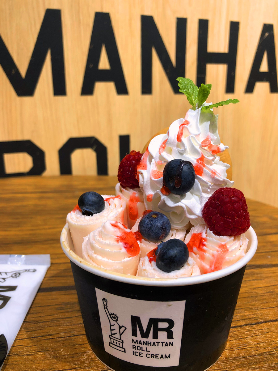 写真 : 【閉店】マンハッタンロールアイスクリーム 仙台シリウス