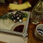 多可能 - 熱燗と生いわし刺