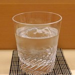 日本橋蛎殻町 すぎた - 芋焼酎　蔵の師魂　かめ壺貯蔵のロック　２杯目