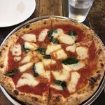 JUN'S PIZZA - ランチピザ（マルゲリータ、1,000円）