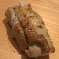 鮨 さかい - 対馬の穴子。まるで淡雪のように舌の上で溶けてしまいます