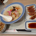 リンガーハット - 