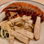 はらまさ - 伊勢エビの具足煮 に たっぷりの松茸( ◠‿◠ )