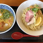 SAMURAI 桃太郎 - 鶏白湯つけめん