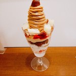 ミルク&パフェ よつ葉ホワイトコージ - 