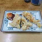伊勢屋酒店 - スルメの天ぷら。