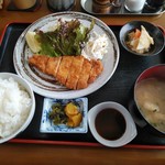 お食事処 野の花 - 