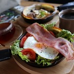 カフェ＆バー 7716 - 