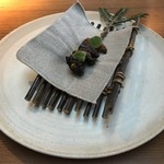 noma - ★9 wild mushrooms barbecued with pine