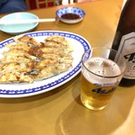 海龍 - 焼き餃子 200yen×2＆瓶ビール(中) 480yen
