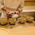 沼田 - 先付盛付け中