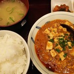 食なごみ酒 ダイニングF - 麻婆豆腐定食600円