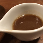 酒肴 新屋敷 - 牡蠣のソースをご飯にかけて、