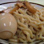 勝新亀ふじ - づけ麺（ふじ系）味玉のせ