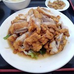 安宴 - てんこ盛りの油淋鶏