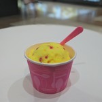 サーティワンアイスクリーム - 料理写真:ピカチュウの10まんボルト!~フルーツミックス~