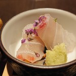 さ行 - お造りの真鯛とカラスミ