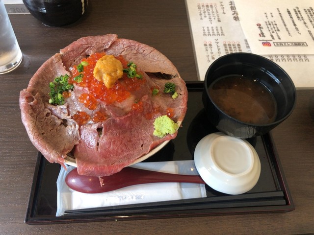 吉祥寺 肉ドレス海鮮丼 渋谷道玄坂店 神泉 牛丼 食べログ 吉祥寺 肉ドレス海鮮丼 渋谷道玄坂店 神泉 牛丼 食べログ