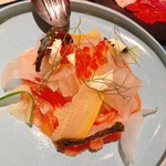 ブルーノート東京 - タスマニア産サーモンのスモーク、マスカルポーネとピクルス