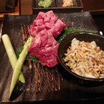 ヒレ肉の宝山 - 