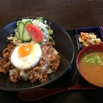 たなぽん食堂 - 牛カルビ丼