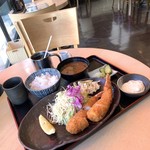 もちぶた かつ処 かつ幸 - 海老フライ定食 １８００円 税別