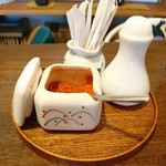 Sobadokoro Kifuu - 卓上の調味料