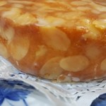 ラ・ピエール・ブランシュ - 