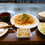 Okonomiyaki Jimbee - 豚キムチランチ