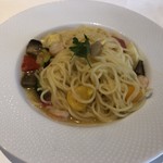 フォーシーズンズカフェ - 海老とイタリア野菜のアヒージョ風パスタ