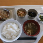 東奥日報本社 社員食堂 ひまわり - 料理写真:鰊の焼き魚定食