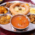 プルジャ ダイニング - 