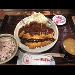 名古屋名物 みそかつ 矢場とん - 