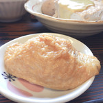 ふる里うどん  - 甘さ控えめ いなり寿司