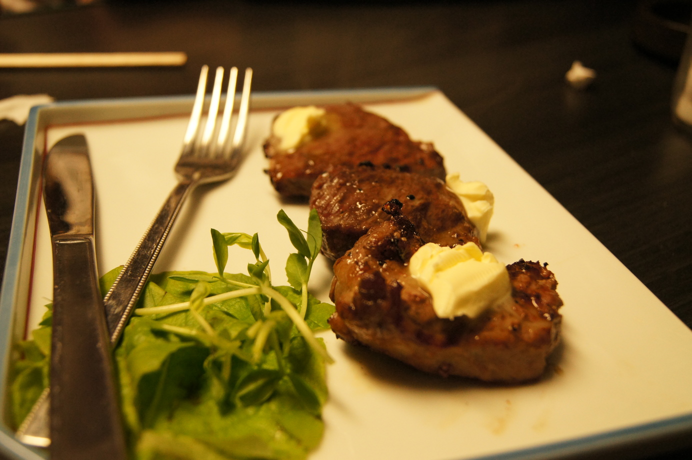 笑う肉 name=