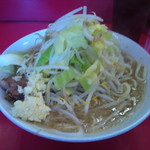 ラーメン二郎 大宮店 - ラーメン・麺固め/ニンニク