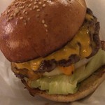 ムースヒルズバーガー - ダブルチーズバーガー