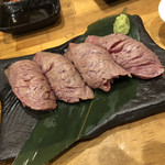 焼肉酒場 にくまる - 