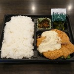 きよはらキッチン - とんかつタルタル弁当