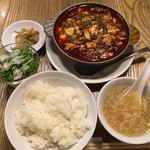 中国料理　王味 - 本場四川風麻婆豆腐定食