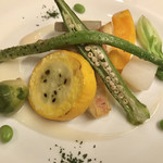 ザ・ヴィンテージビュー - 魚料理なんだが、添えられた野菜がめちゃ美味！